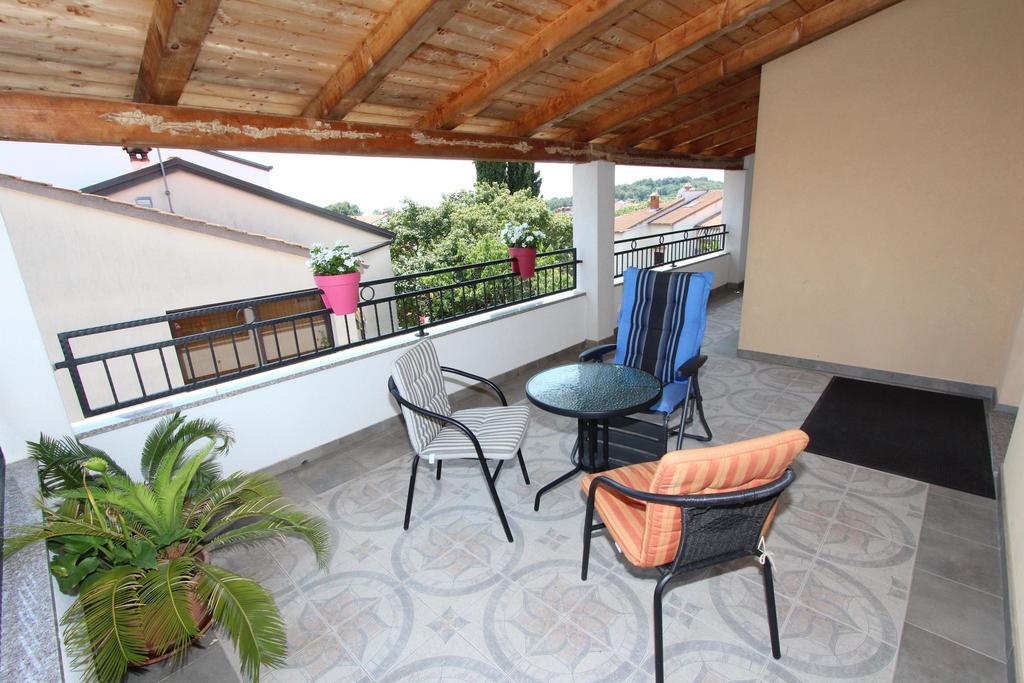 Rooms And Apartments Sally Ρόβινι Δωμάτιο φωτογραφία