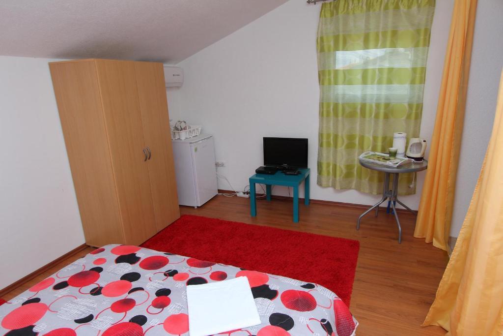 Rooms And Apartments Sally Ρόβινι Δωμάτιο φωτογραφία