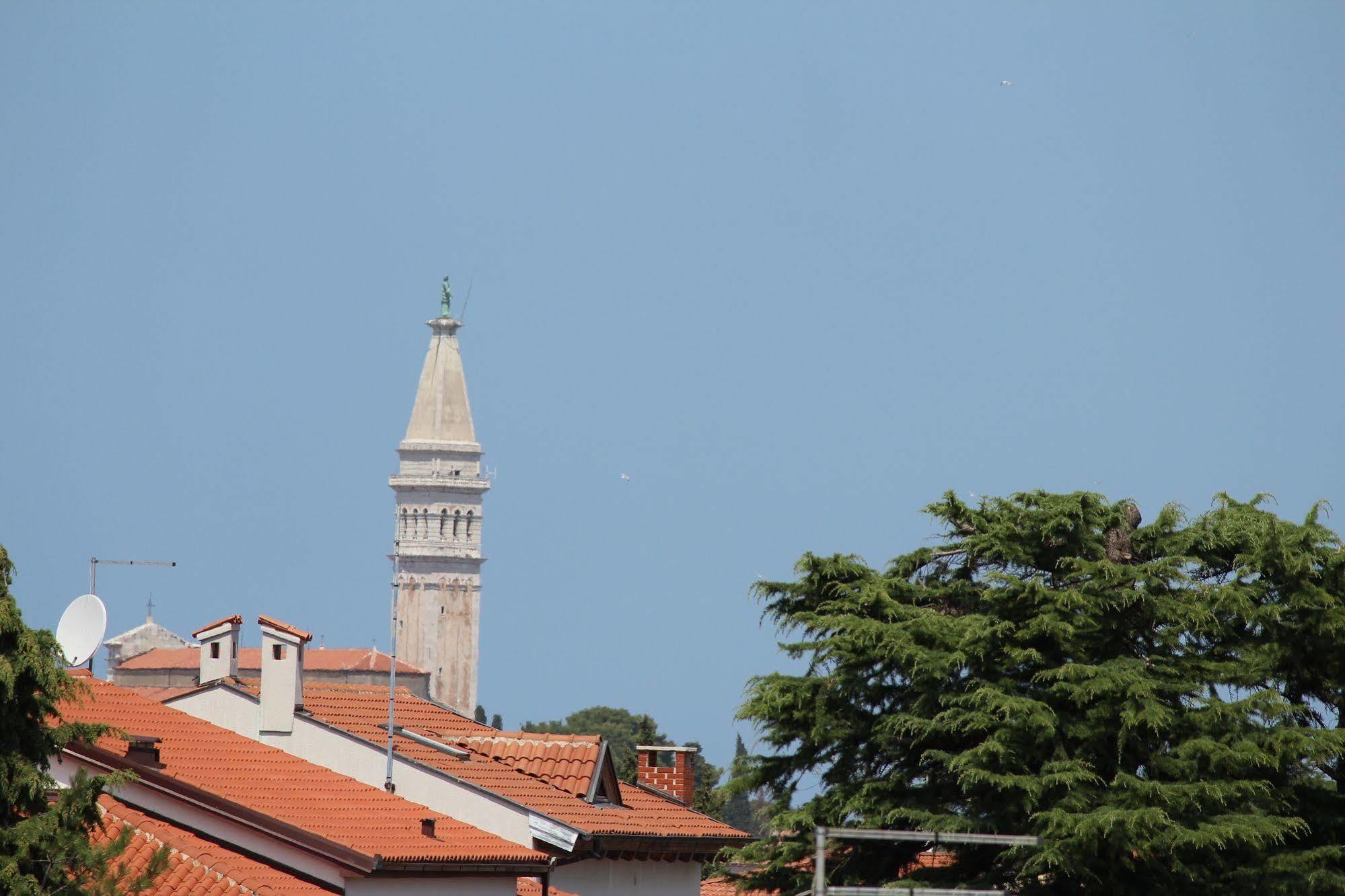 Rooms And Apartments Sally Ρόβινι Εξωτερικό φωτογραφία