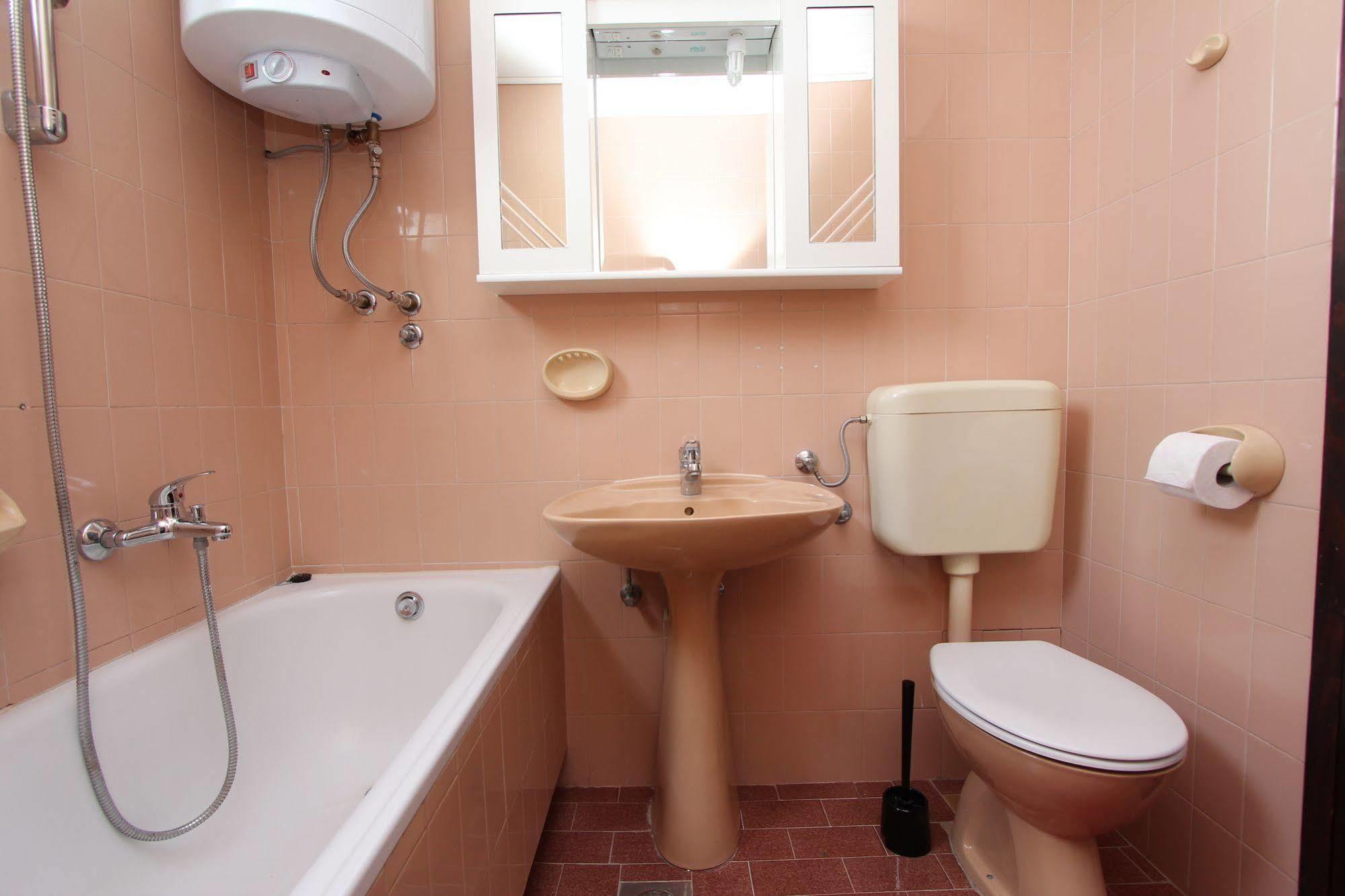 Rooms And Apartments Sally Ρόβινι Εξωτερικό φωτογραφία
