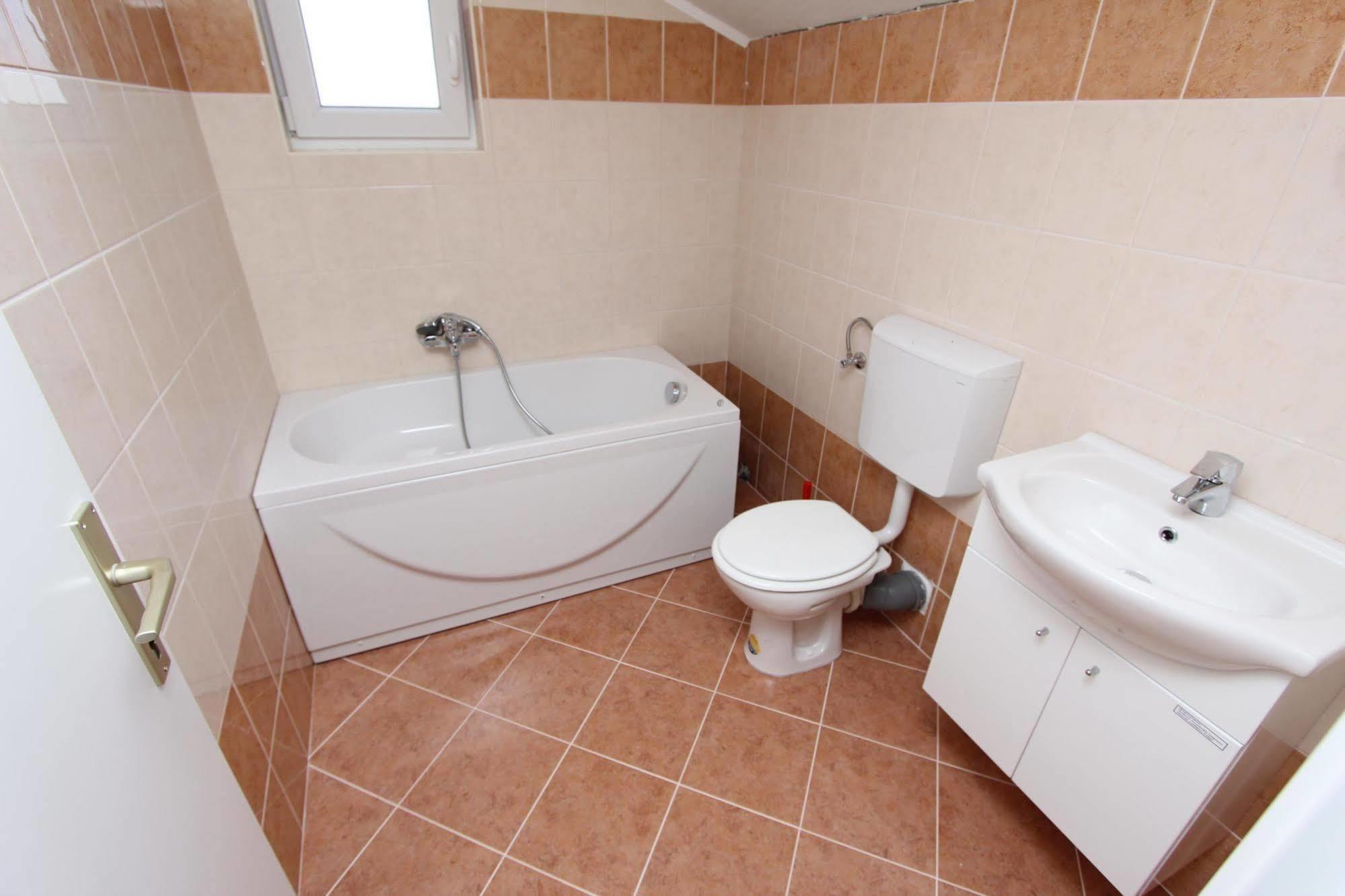 Rooms And Apartments Sally Ρόβινι Εξωτερικό φωτογραφία
